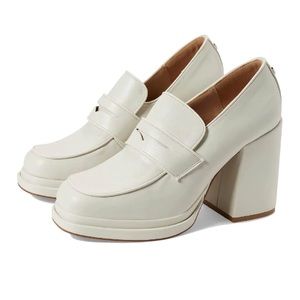 NWOT Steve Madden Arlo Heeled Loafers in White
